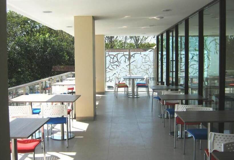 Cordela Hotel Cirebon