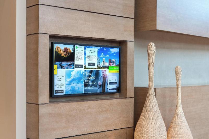 בית מלון כפרי Courtyard By Marriott Phoenix Downtown