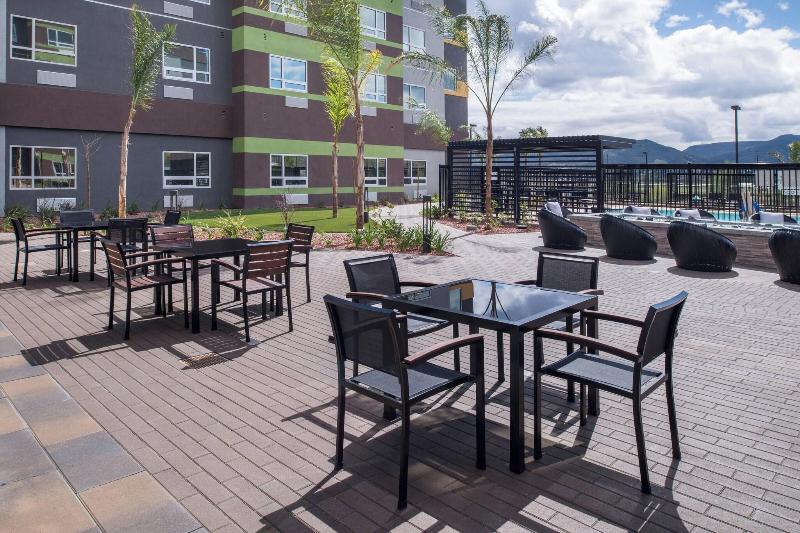 בית מלון כפרי Courtyard By Marriott Temecula Murrieta