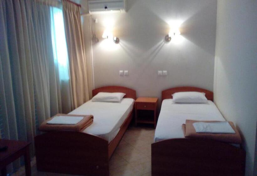 בית מלון כפרי Cybele Guest Accommodation