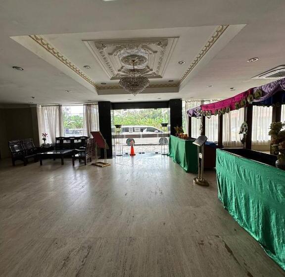 De Choice Hotel Tawau