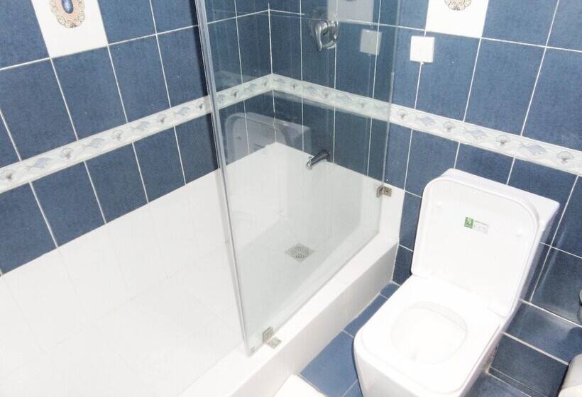 Отель De Lankaster