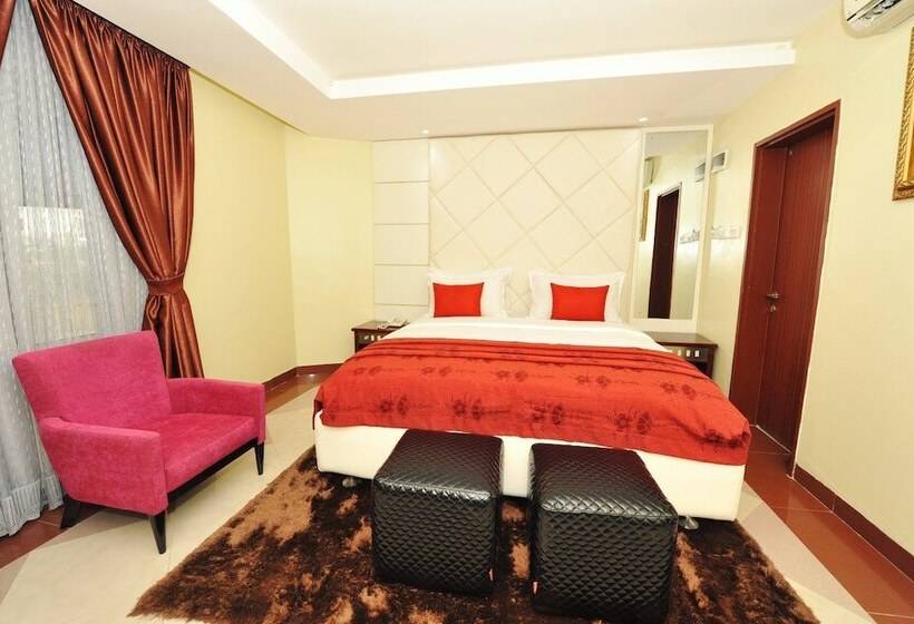 Отель De Lankaster