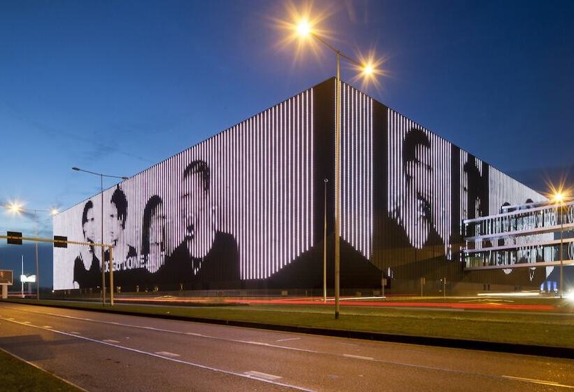 Easyhotel Amsterdam Arena Boulevard