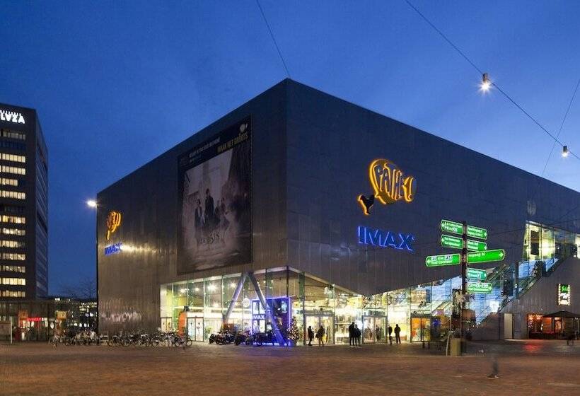 Easyhotel Amsterdam Arena Boulevard