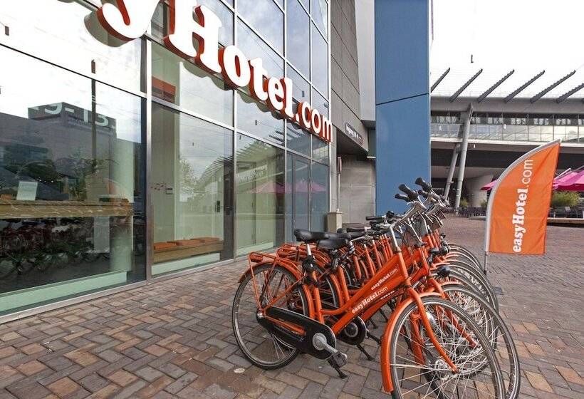 Easyhotel Amsterdam Arena Boulevard