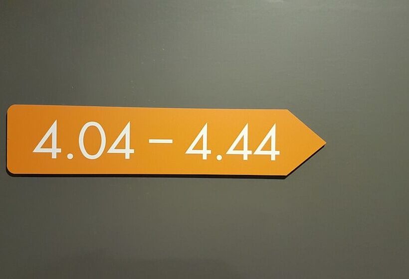 Easyhotel Amsterdam Arena Boulevard