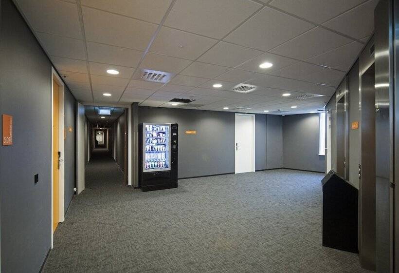 Easyhotel Amsterdam Arena Boulevard