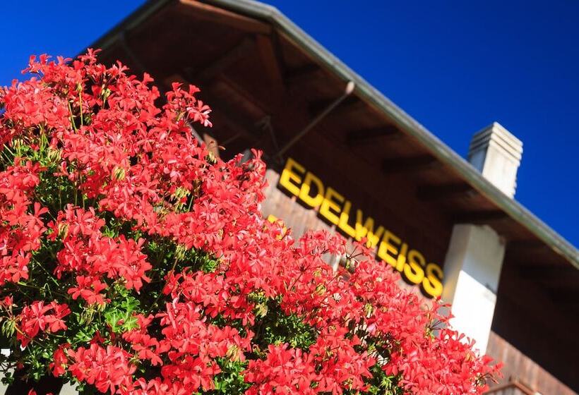 בית מלון כפרי Edelweiss