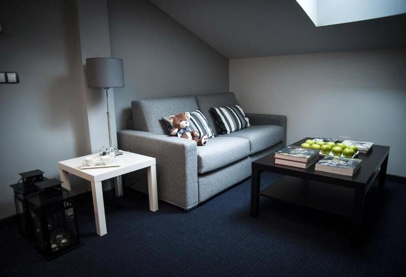 هتل Forum Evolución