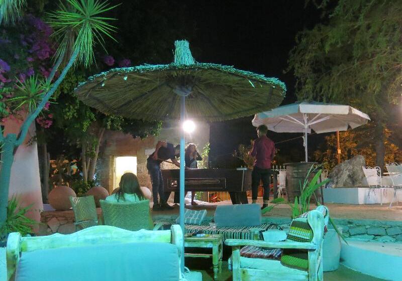 فندق Gorgona Studios