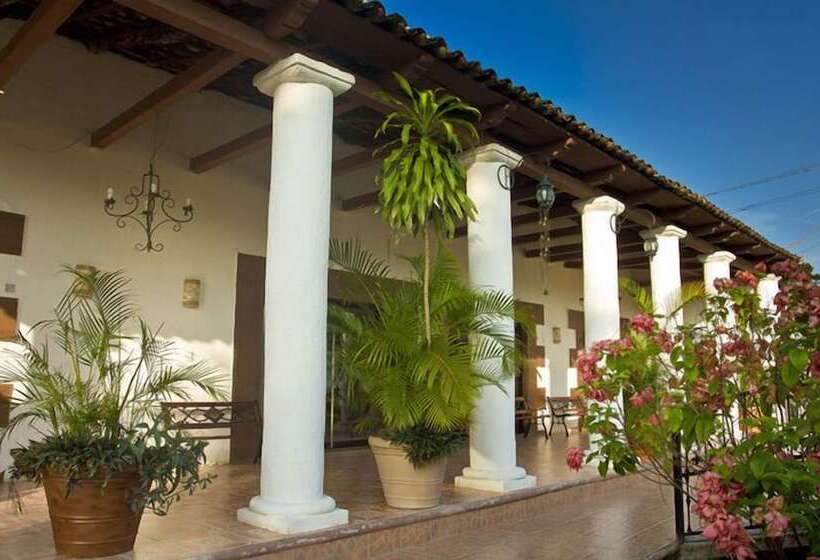 Отель Hacienda San Francisco