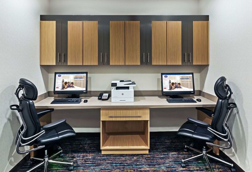 ホテル Hampton Inn Ozona