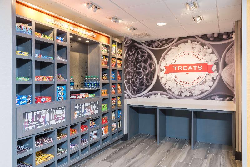 هتل Hampton Inn & Suites West Lafayette