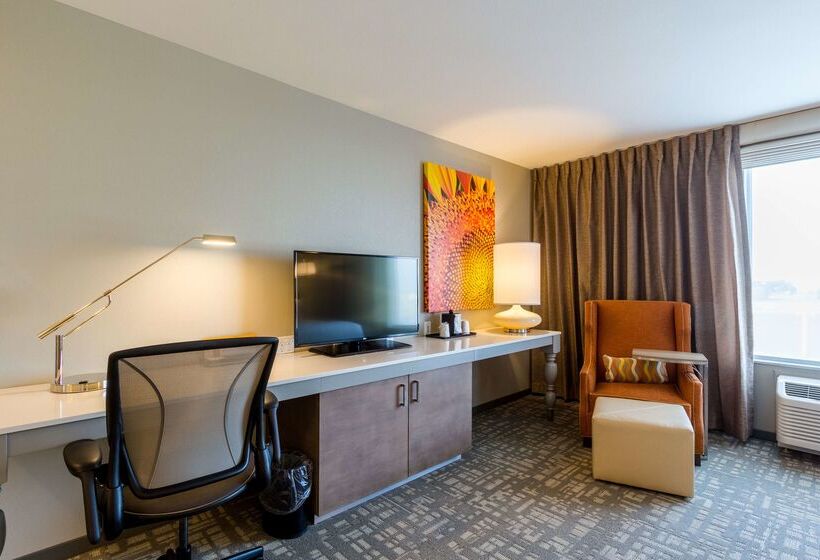 호텔 Hilton Garden Inn Salina