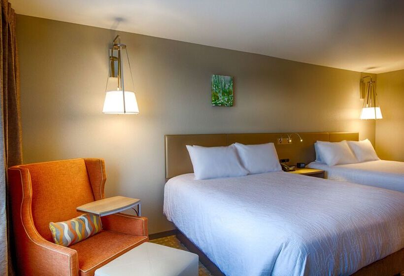 هتل Hilton Garden Inn Salina