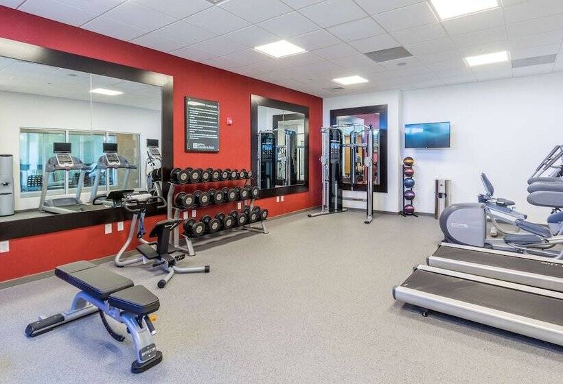 호텔 Hilton Garden Inn Salina