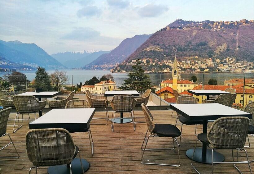 Отель Hilton Lake Como