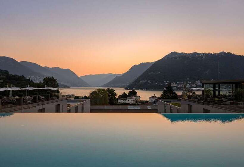 Отель Hilton Lake Como