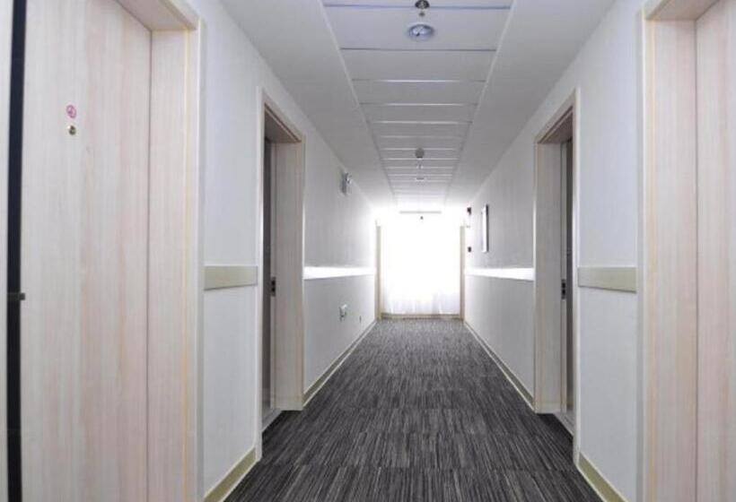 ホテル Jinjiang Inn Kunming Changshui Airport