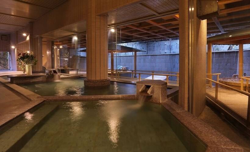 ホテル Kamogawakan