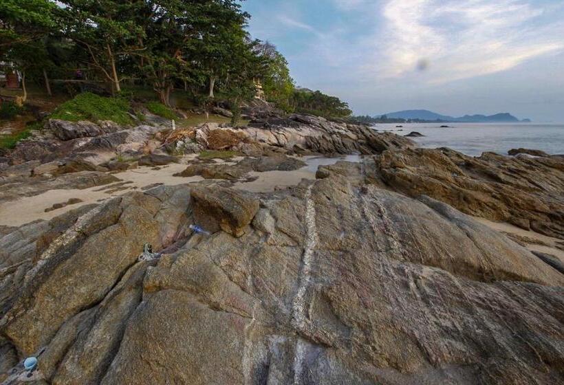 בית מלון כפרי Khanom Hill Resort