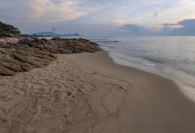 בית מלון כפרי Khanom Hill Resort