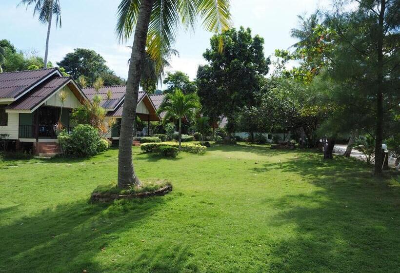 ホテル Koh Chang Bailan Beach Resort