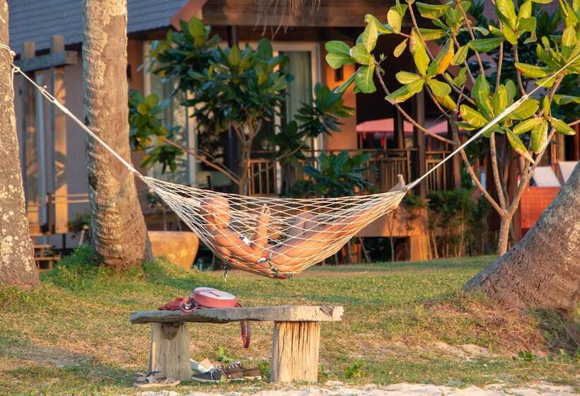 فندق Koh Kood Paradise Beach