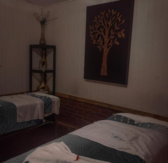 فندق Los Azufres Spa Natural