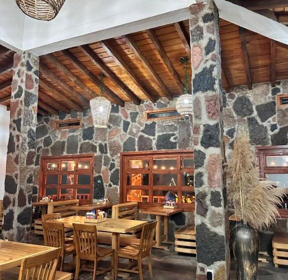 فندق Los Azufres Spa Natural