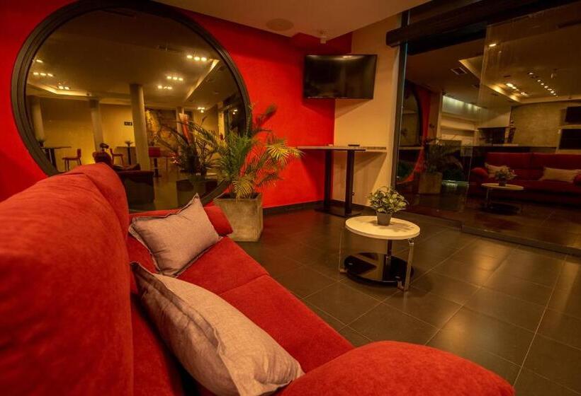 Отель Los Nardos