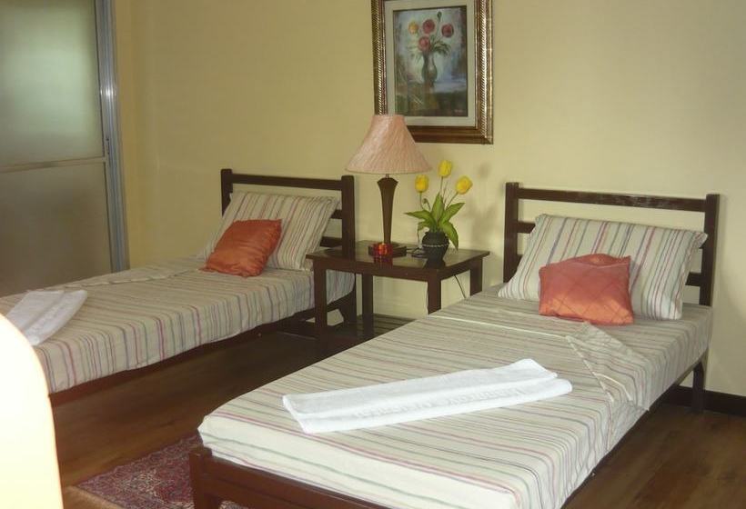 호텔 Mangrove Oriental Bed & Breakfast Resort