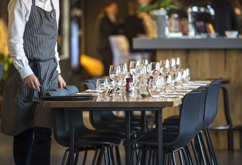 酒店 Park Inn By Radisson Brussels Airport