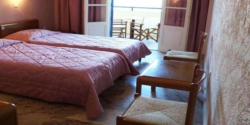 בית מלון כפרי Philoxenia