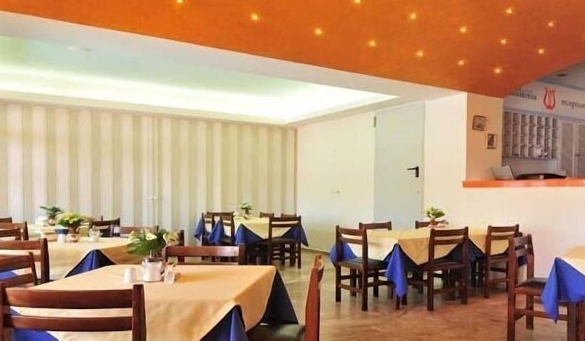 בית מלון כפרי Philoxenia