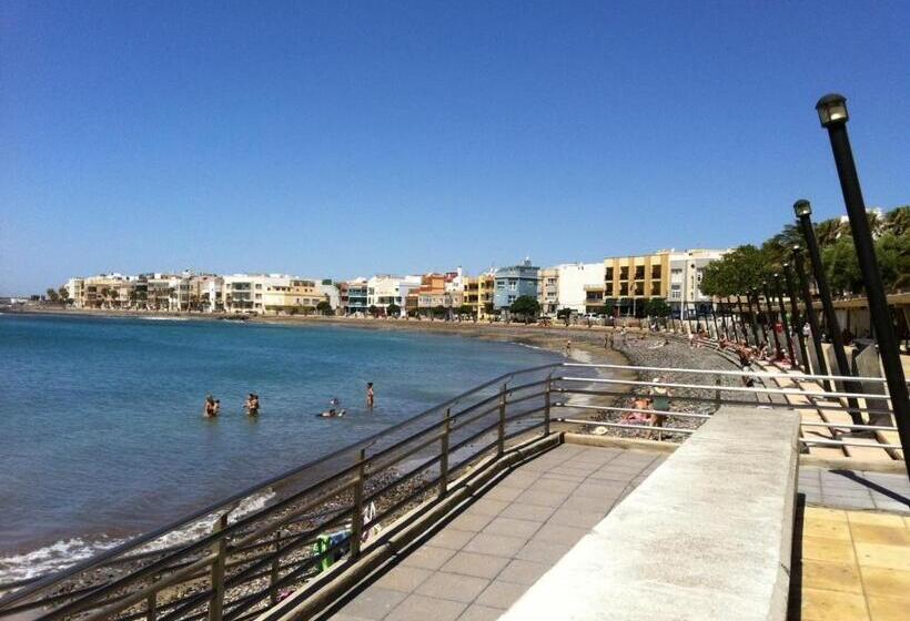 호텔 Playa De Arinaga