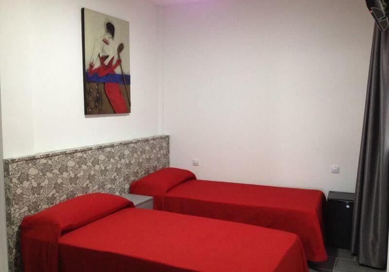 בית מלון כפרי Playa De Arinaga