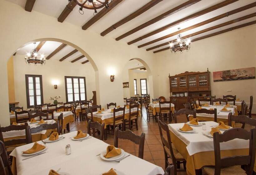 בית מלון כפרי Puerta De La Sierra