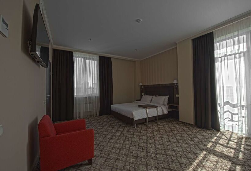 Ramada By Wyndham Rostov On Don Hotel And Spa