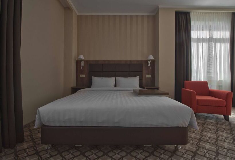 Ramada By Wyndham Rostov On Don Hotel And Spa