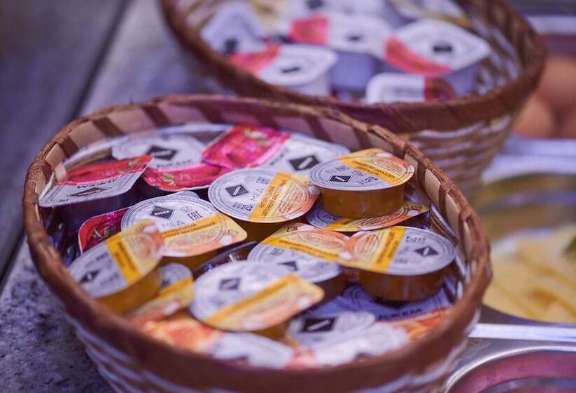 Ramada By Wyndham Rostov On Don Hotel And Spa