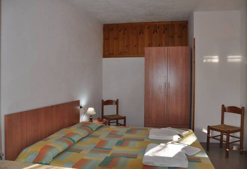 Rosy Hotel Residence