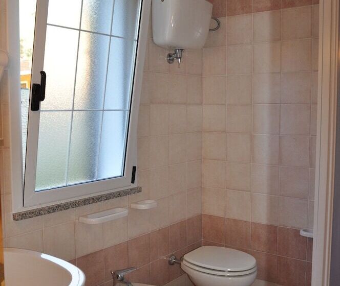 Rosy Hotel Residence