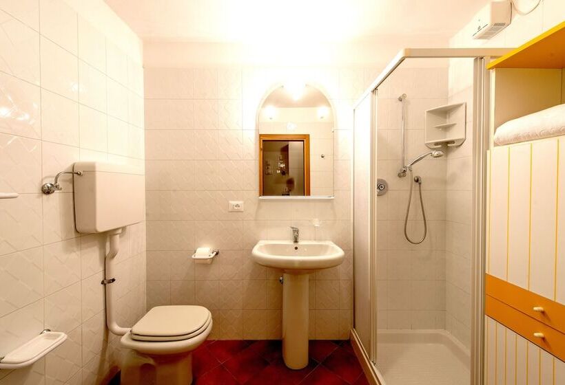 בית מלון כפרי Residence Stefenine