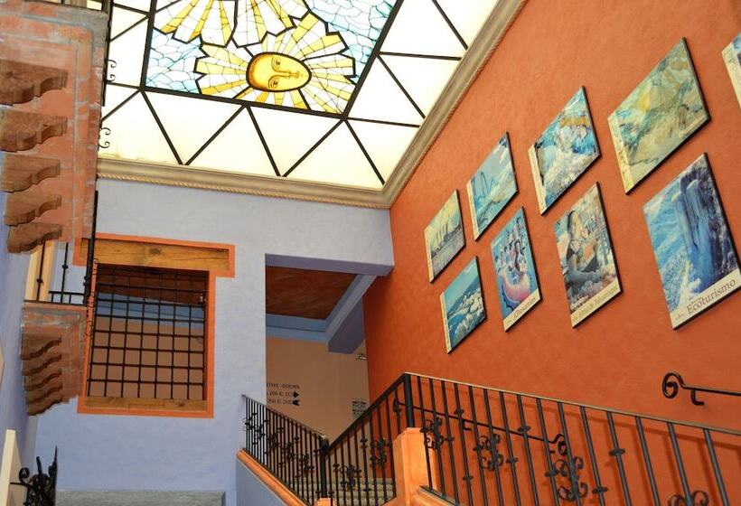 هتل Santa Helena Plaza