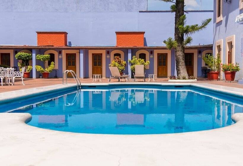 هتل Santa Helena Plaza