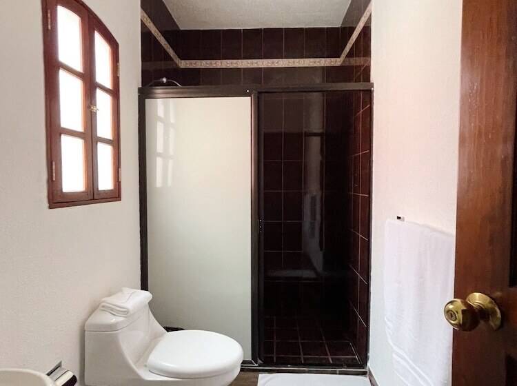 هتل Santa Helena Plaza