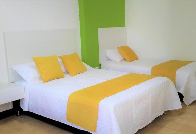 ホテル Solaz Hostel Santa Marta