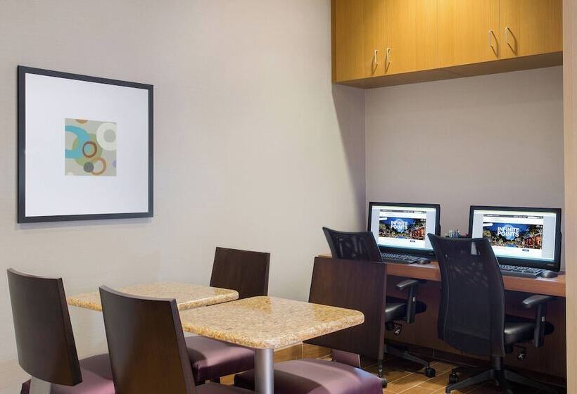 Отель Springhill Suites By Marriott Mount Laurel